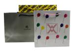 UV coating Gift Bag With Handles , Luxprinters Customized Paper Shopping Bags