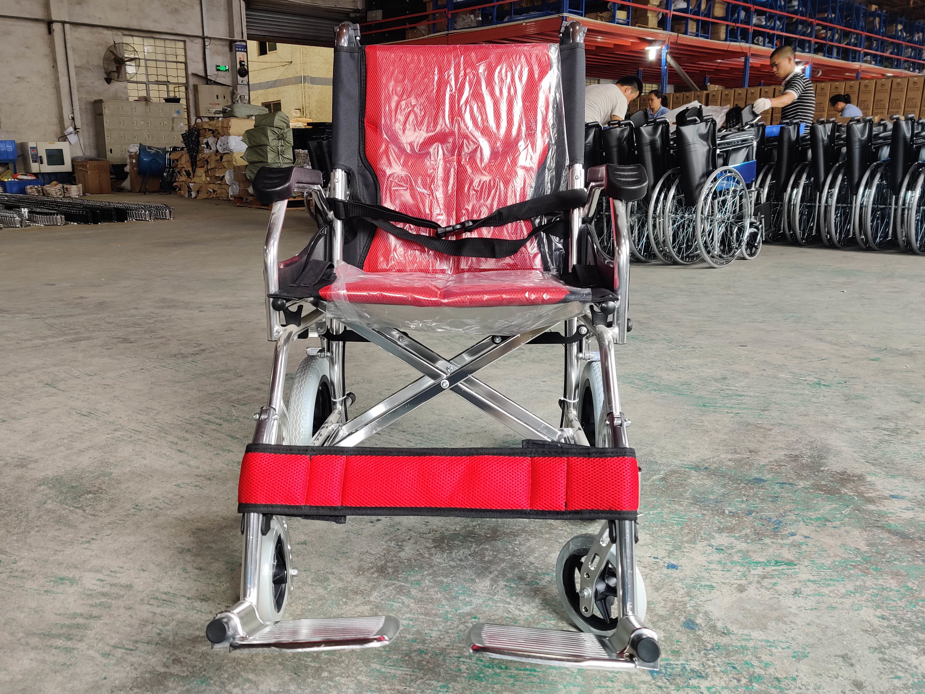 Compact Lightweight Aluminum Manual Wheelchair With Solid Rear Wheel