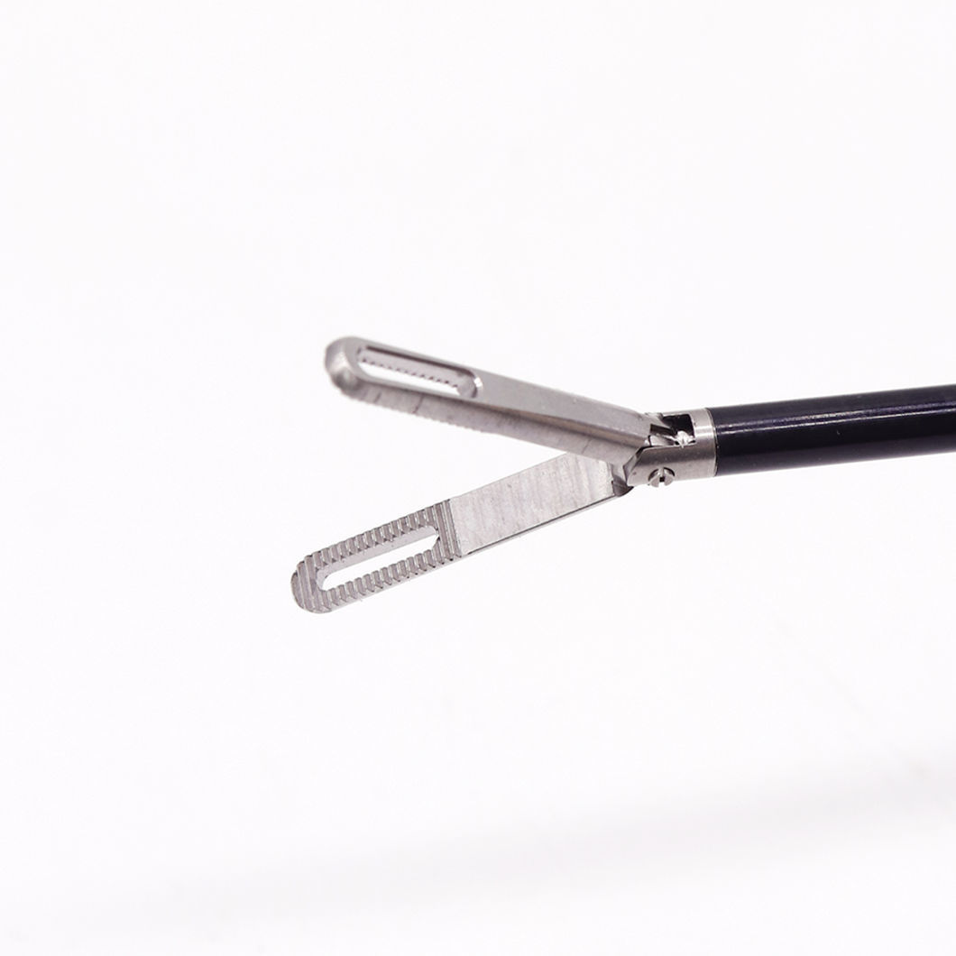3mm Pediatric Medical Laparoscopic Instruments Atraumatic Grasping Forceps