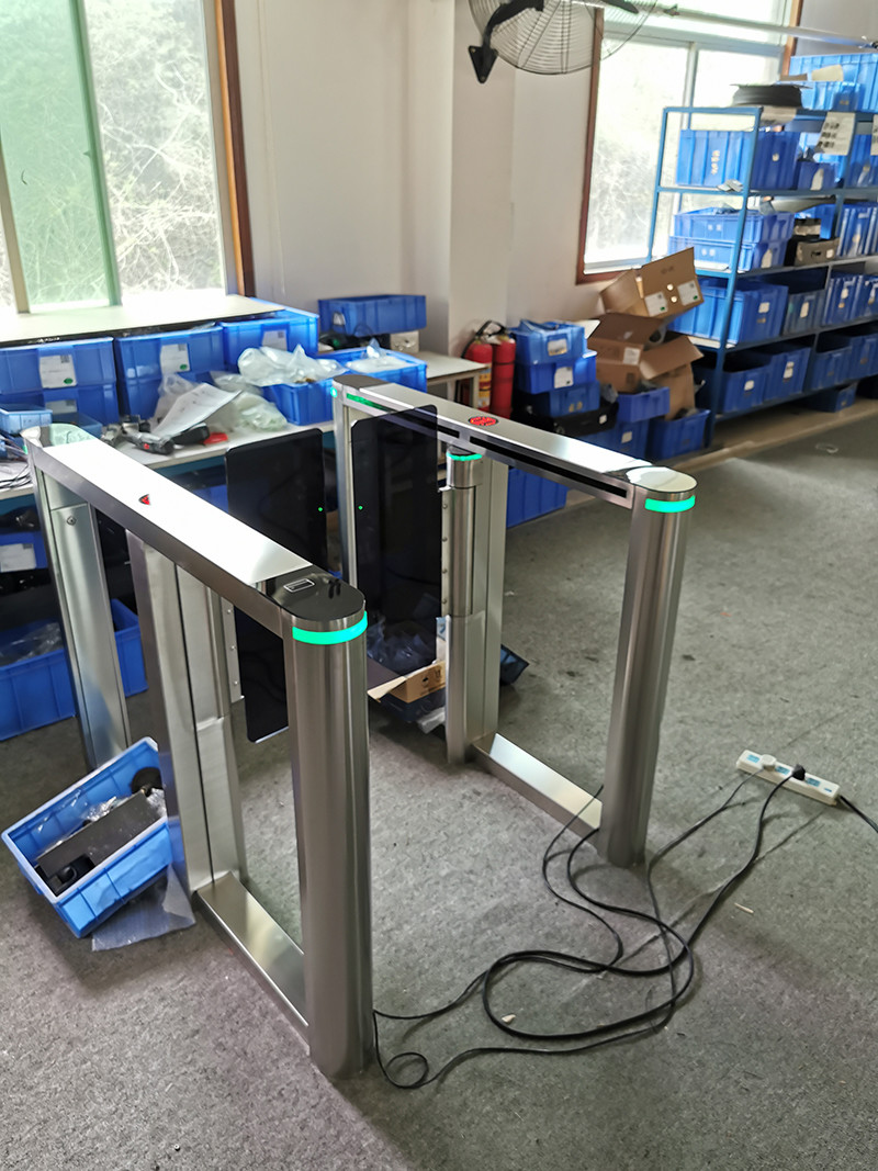 CE Certificate Half Height Turnstile Gate Security Swing Barrier SS304