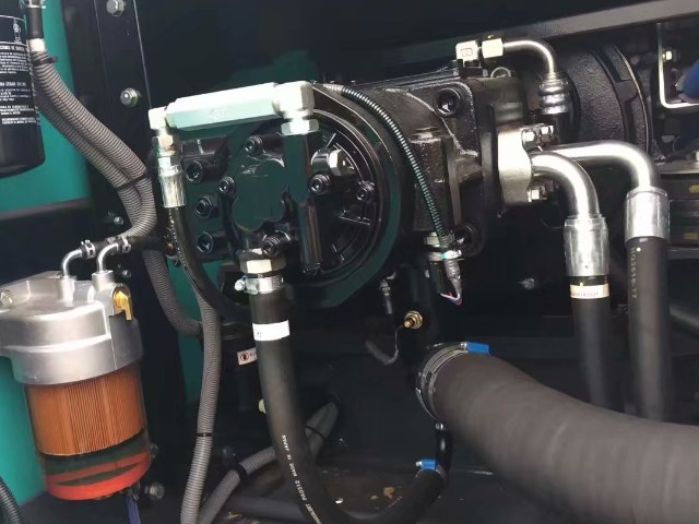 Kobelco SK220XD Excavator Hydraulic