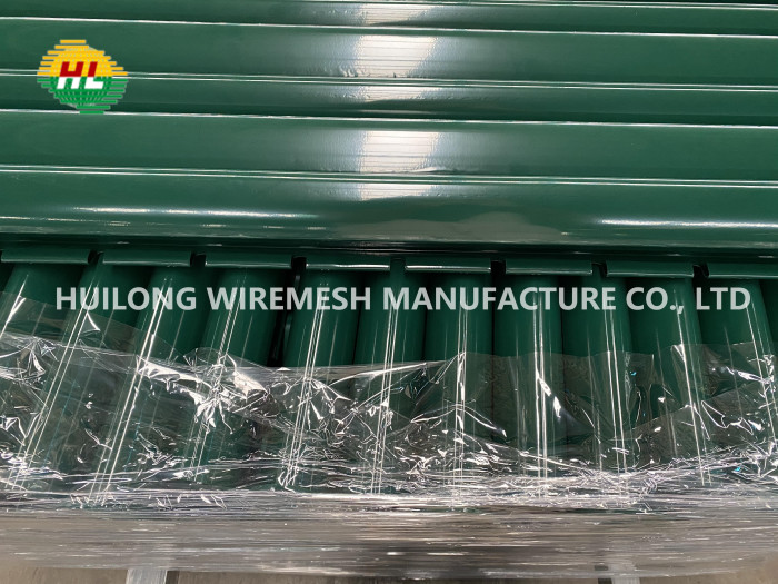 Pre Galvanized Pvc Coated Welded Mesh Fence 3 Curve Bend 2030mm High
