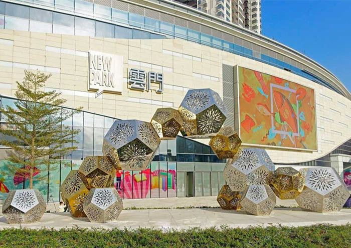 Gold Plated Public Art Decorative Metal Sculpture Large Hollow Stainless Steel