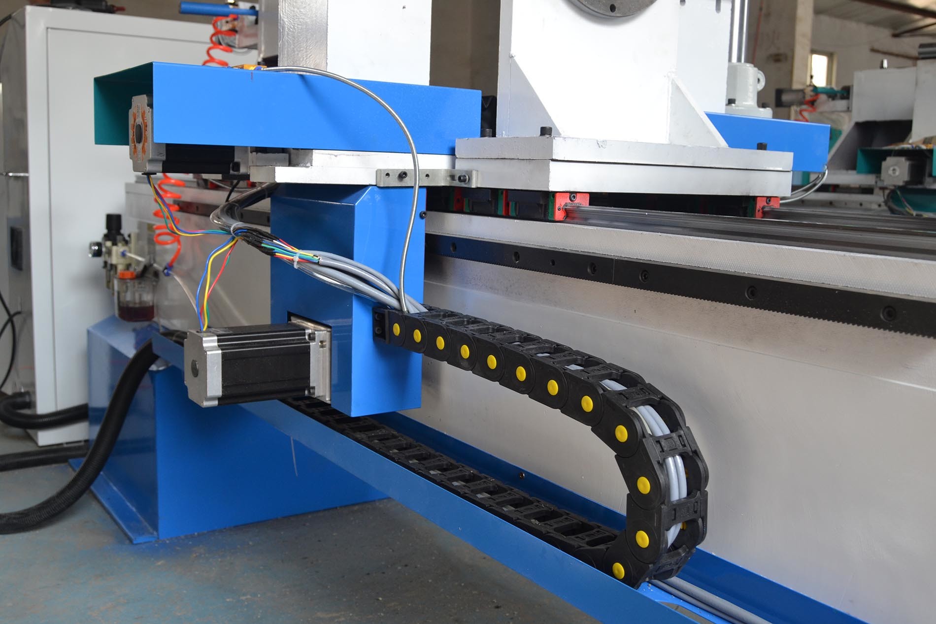 Multi function wood turning cnc lathe machine