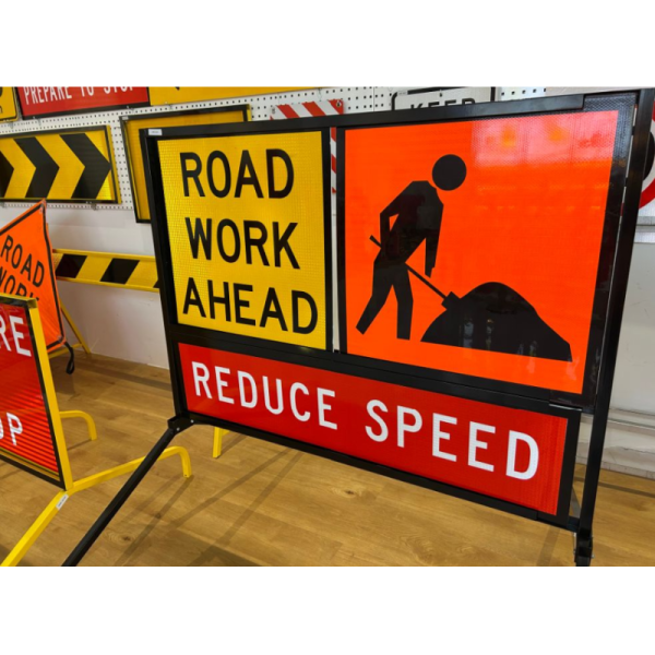 Australian Standard Class 1 Traffic Sign PVC Controller Corflute Multi Message Signs 600x600mm