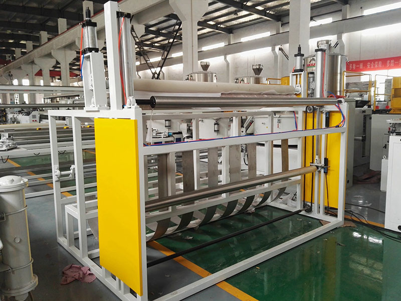 Non Woven Textiles Carpet Backing Machine TPR TPE 300Kg/H Pvc Coating Machine