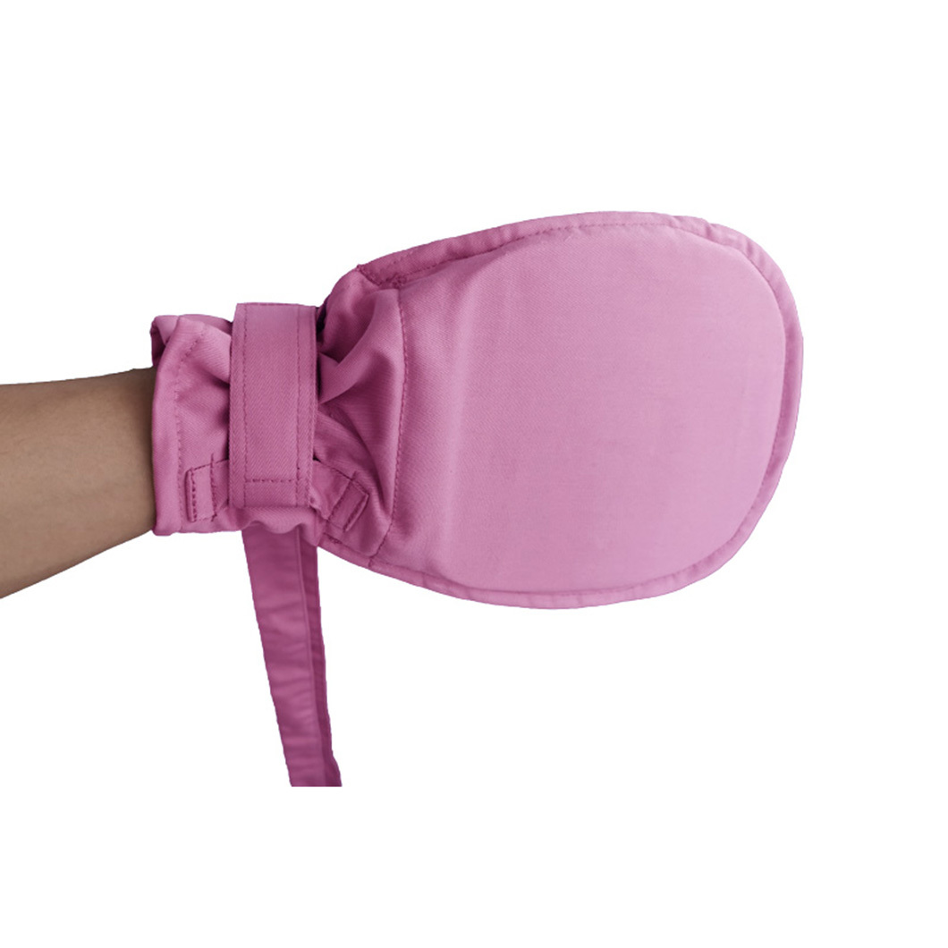 Soft Mitten Restraint Elderly Anti Scratch Lightweight Medical Mittens For Adults
