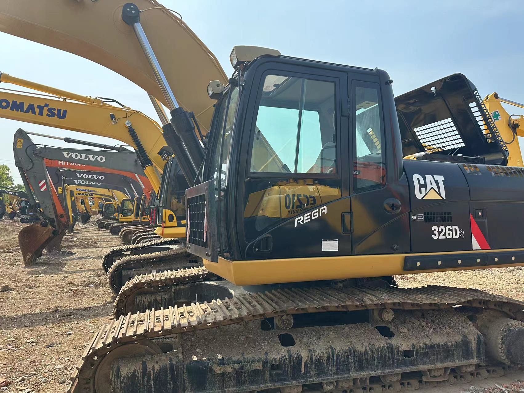 26T Used Excavator Equipment Trader Caterpillar CAT 326D 144kw