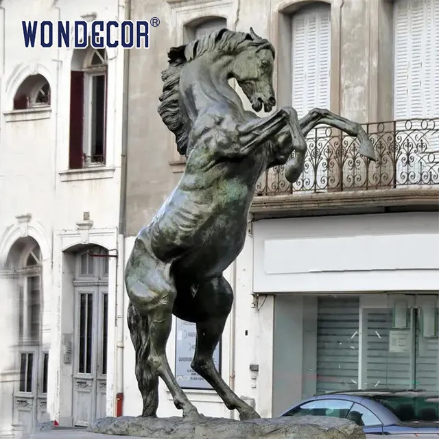 Customized large outdoor square bronze retro art horse statue