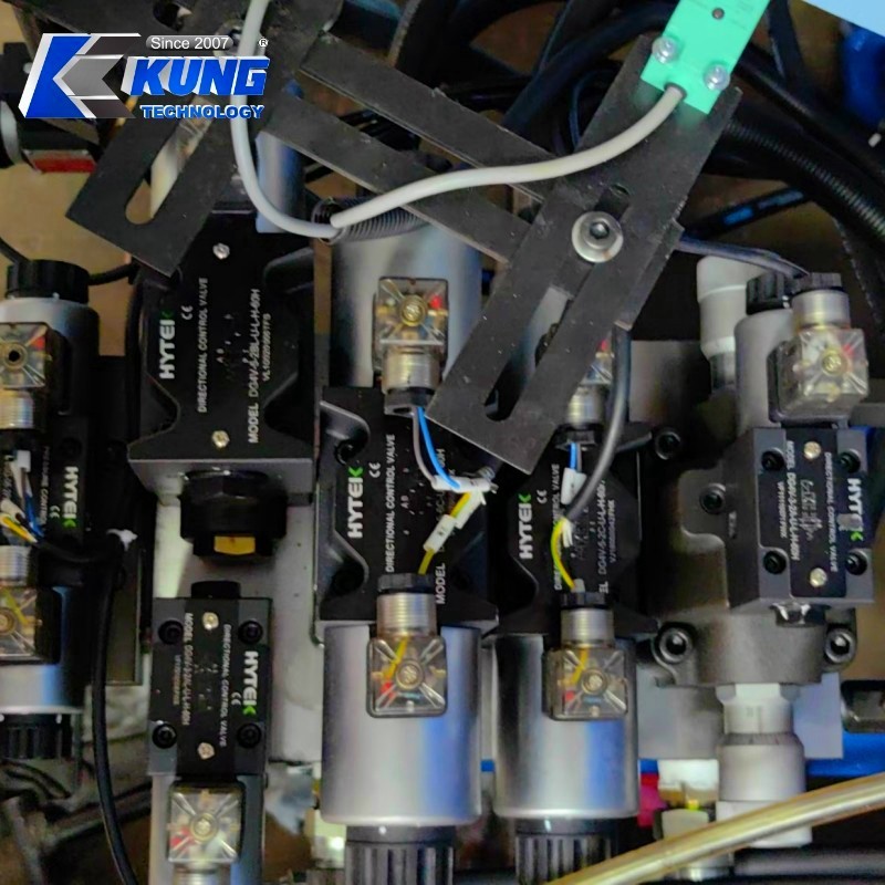 Single / Double / Three Color PVC Crystal Shoe Injection Molding Machine