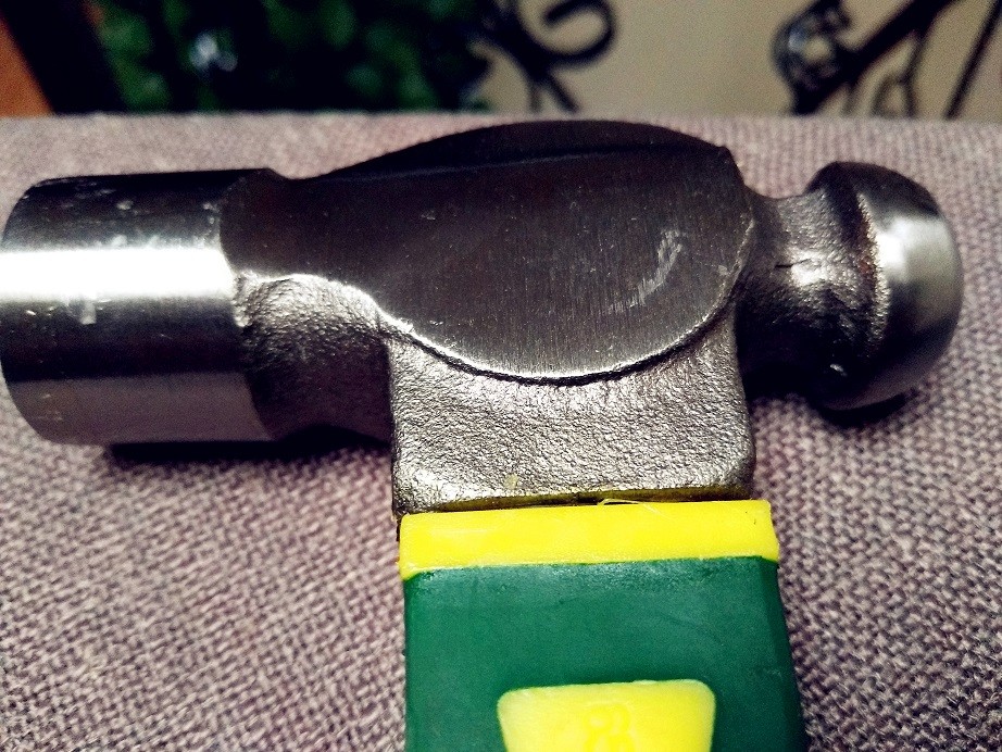 Ball Pein Hammer(XL-0049) with polishing surface, colored rubber handle and good price