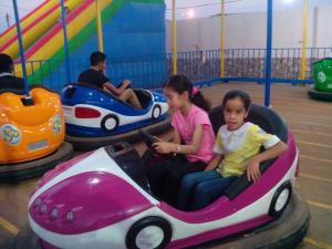 Wholesale Sturdy Electric Bumper Cars , Wearable Amusement Bumper Car Shock Absorption from china suppliers