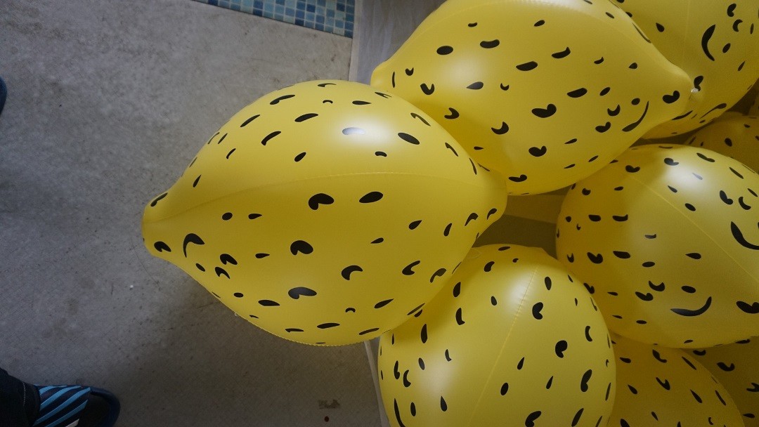 Durable Yellow 90cm Lemon Shaped Balloons With Digital Printing