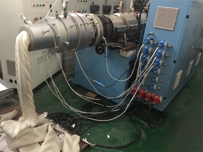 315 - 630mm PVC Drainge Pipe Extrusion Line With SJ92 Twin Screw Extruder