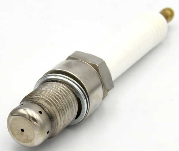 High Quality Spark plug X52404500062 for MTU 16V4000L61 gas engine