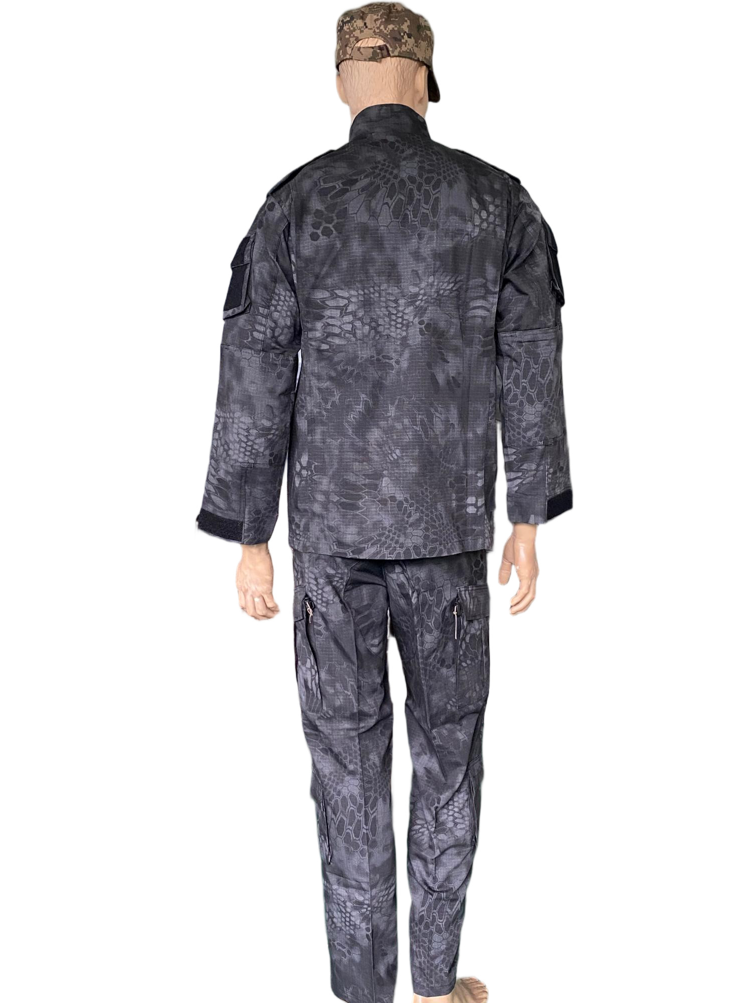 Black Tactical Uniform Set Python Camo Mens Combat Training Suit with 230 gsm Tear Resistant Jacket and Pants for Outdoor Use