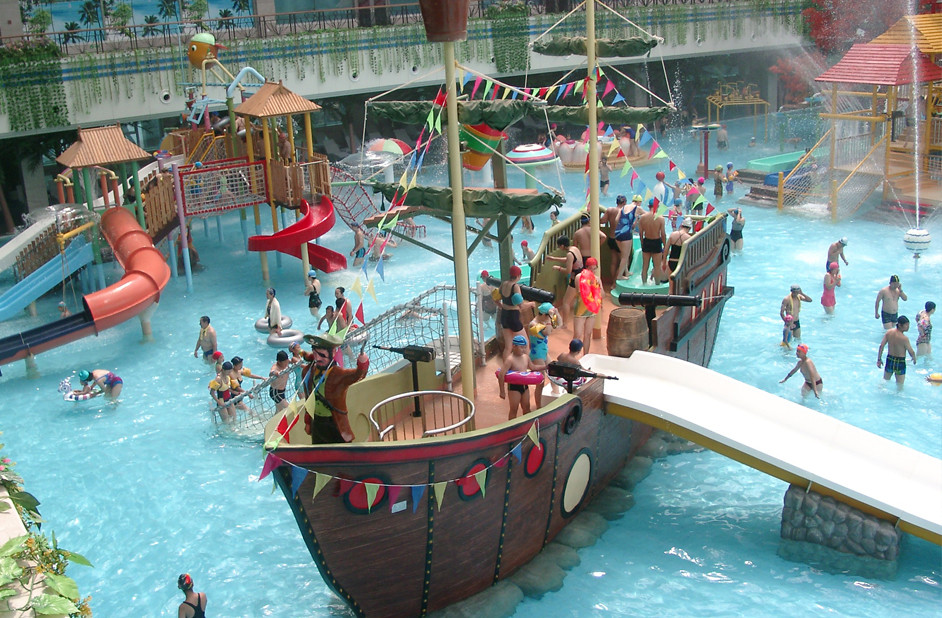 Corsair Aqua Play Water Park Equipment / Large Holiday Resort Fiberglass Pirate Ship