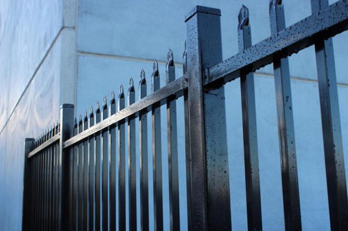 garrison security fence 40.jpg
