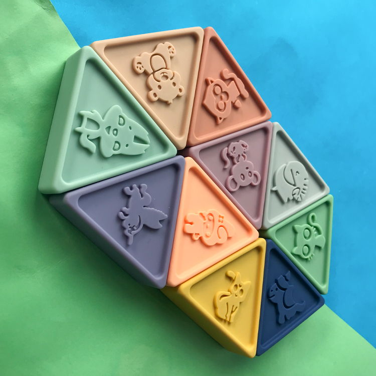 Developmental Children'S Educational Toy Animal Pattern Triangular Building Blocks