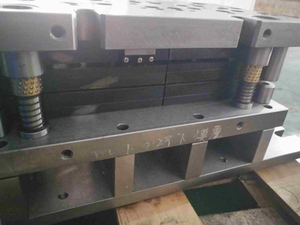 Durable Progressive Metal Stamping Mould , Progressive Stamping Tool ISO