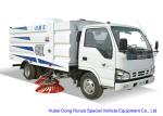 ISUZU 600 Road Sweeper Truck For Washing Sweeping , Street Sweeper Vehicle