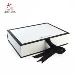 Fashonable 5.5cm Height Hard Cardboard Gift Boxes , Book Style Gift Box With