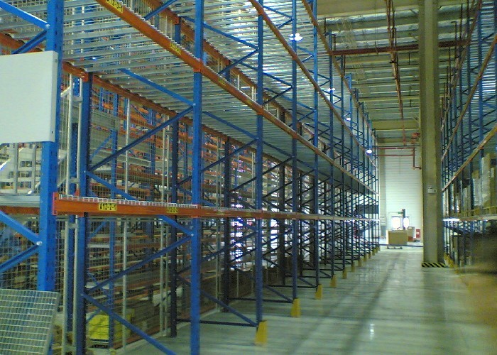 High Capacity Storage Pallet Warehouse Racking / Selective Pallet Racking System