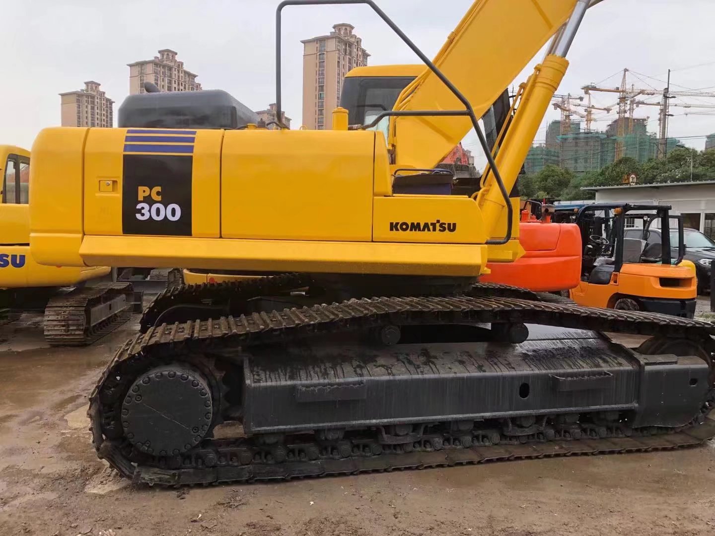 Original Design Komatsu Japan Used PC300-7 Excavator for Heavy Construction Equipment