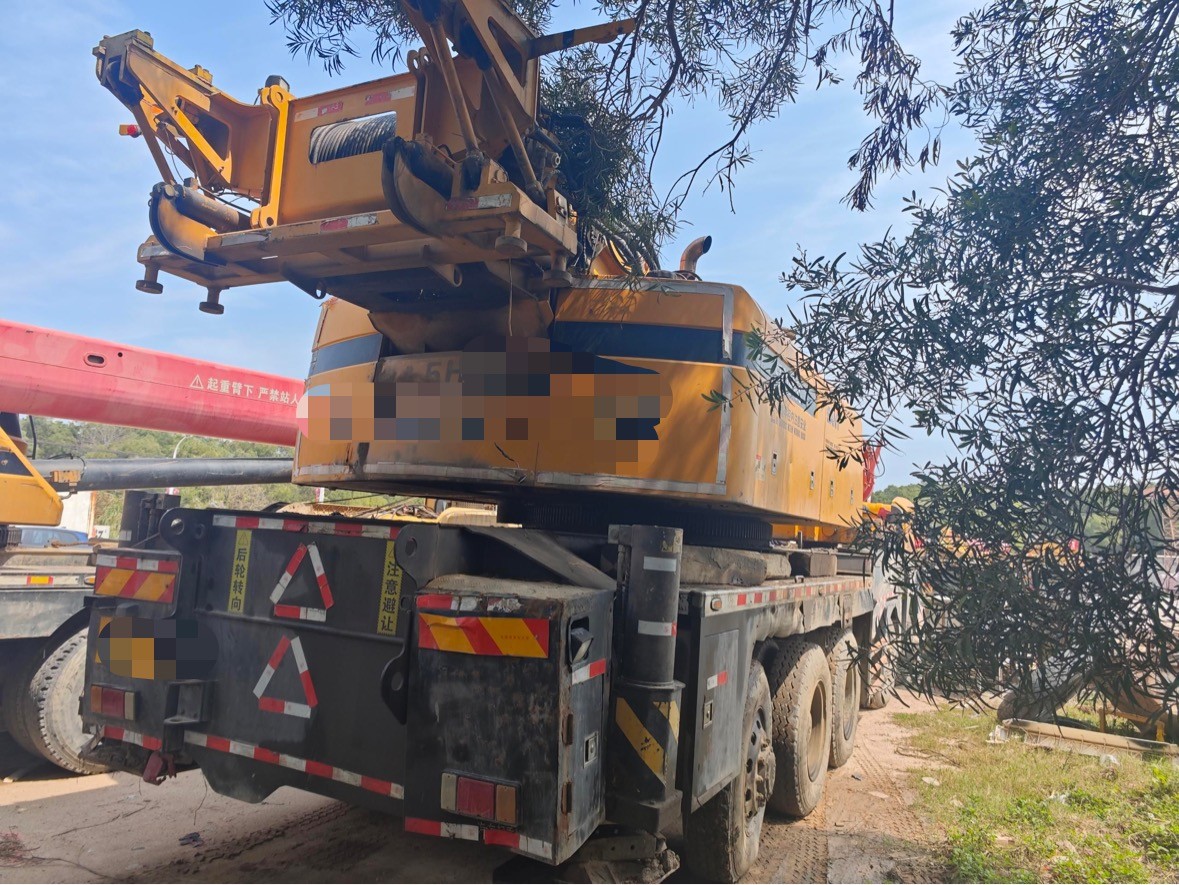 100 Ton Mobile Truck Crane with 18m Jib Length Max Working Height 60 Meters Direct Source