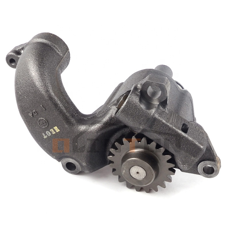 Construction Works Oil Pump Excavator Spare Parts for 6D140E PC650-3 6261-51-2000