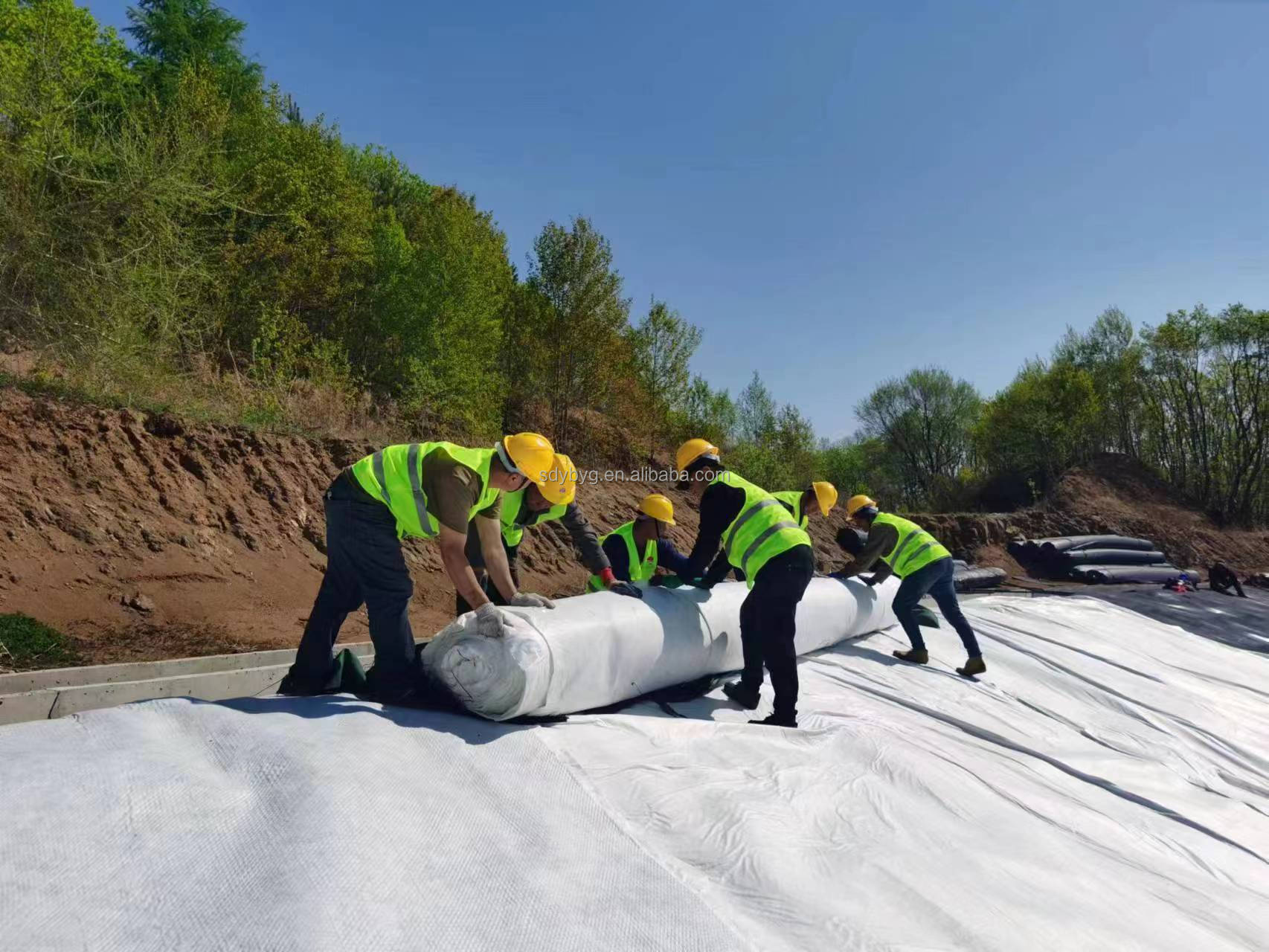 HDPE Mesh Drainage Mats for High Drainage Efficiency in 3D Composite Drainage Network