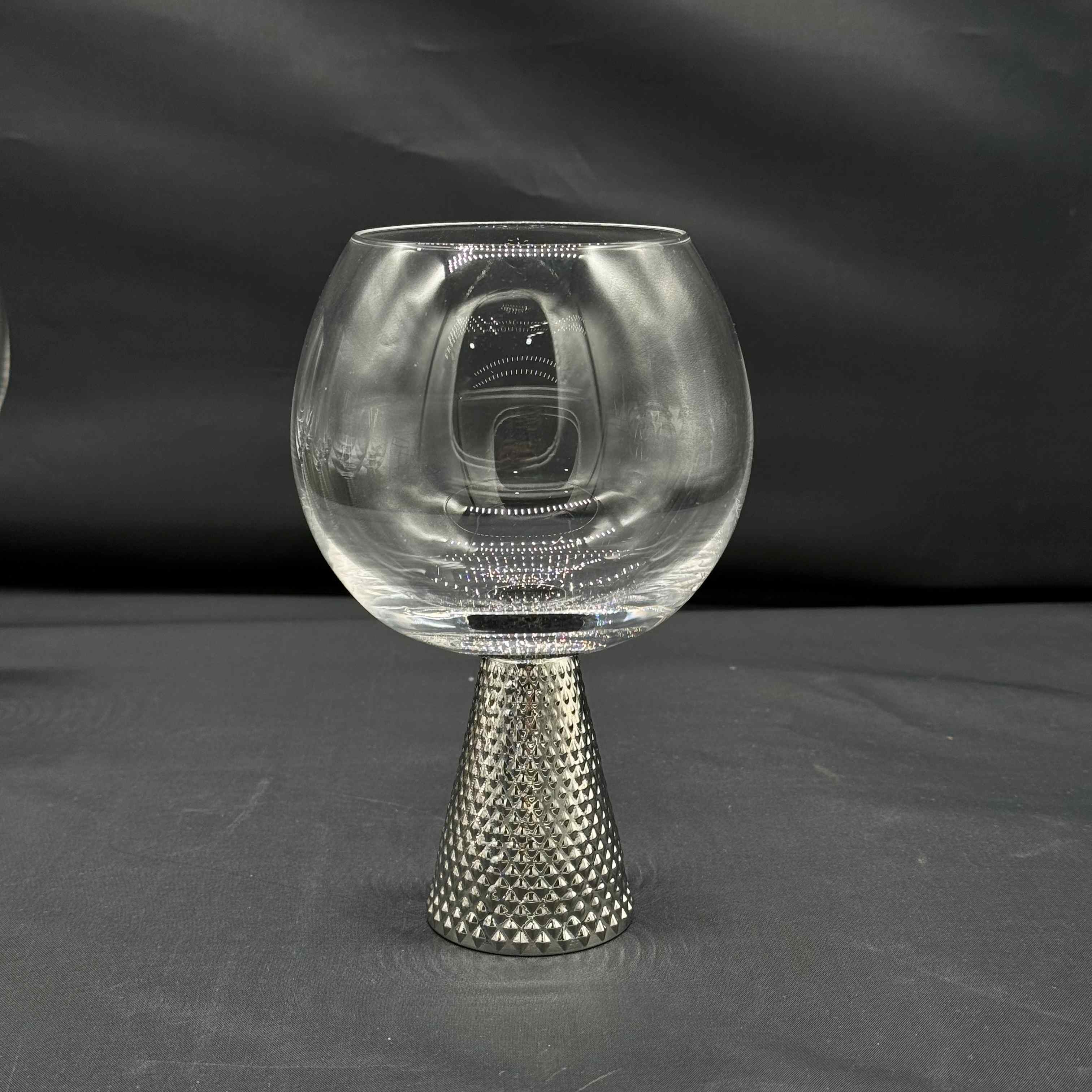 Electroplate Diamond Base Wine Glass Set