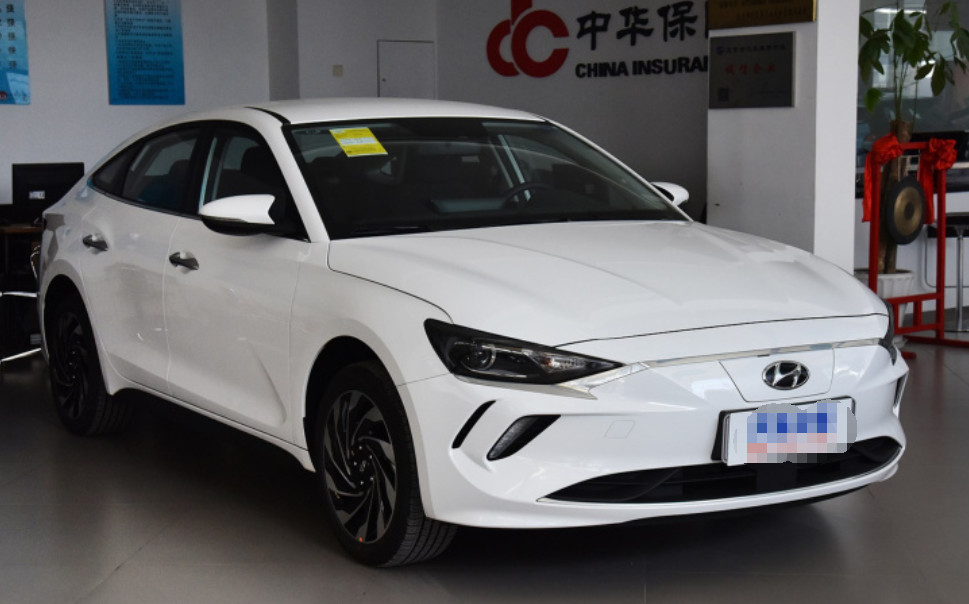 Hyundai Feista pure electric 2020 GLS free travel version 4 door 5 seats Compact sedan