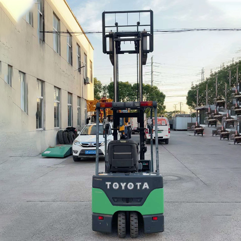 Used Toyota 1 Ton Electric Forklift 48V Fork Length 1070 Warehouse Material Handling