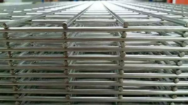 Construction Galvanized Welded Mesh Panels 3/4''Stainless Steel Fence Applicatio
