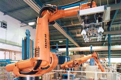 Floor Mounting Industrial Robot Cell with 3195mm Reach and 830mm X 830mm Footprint