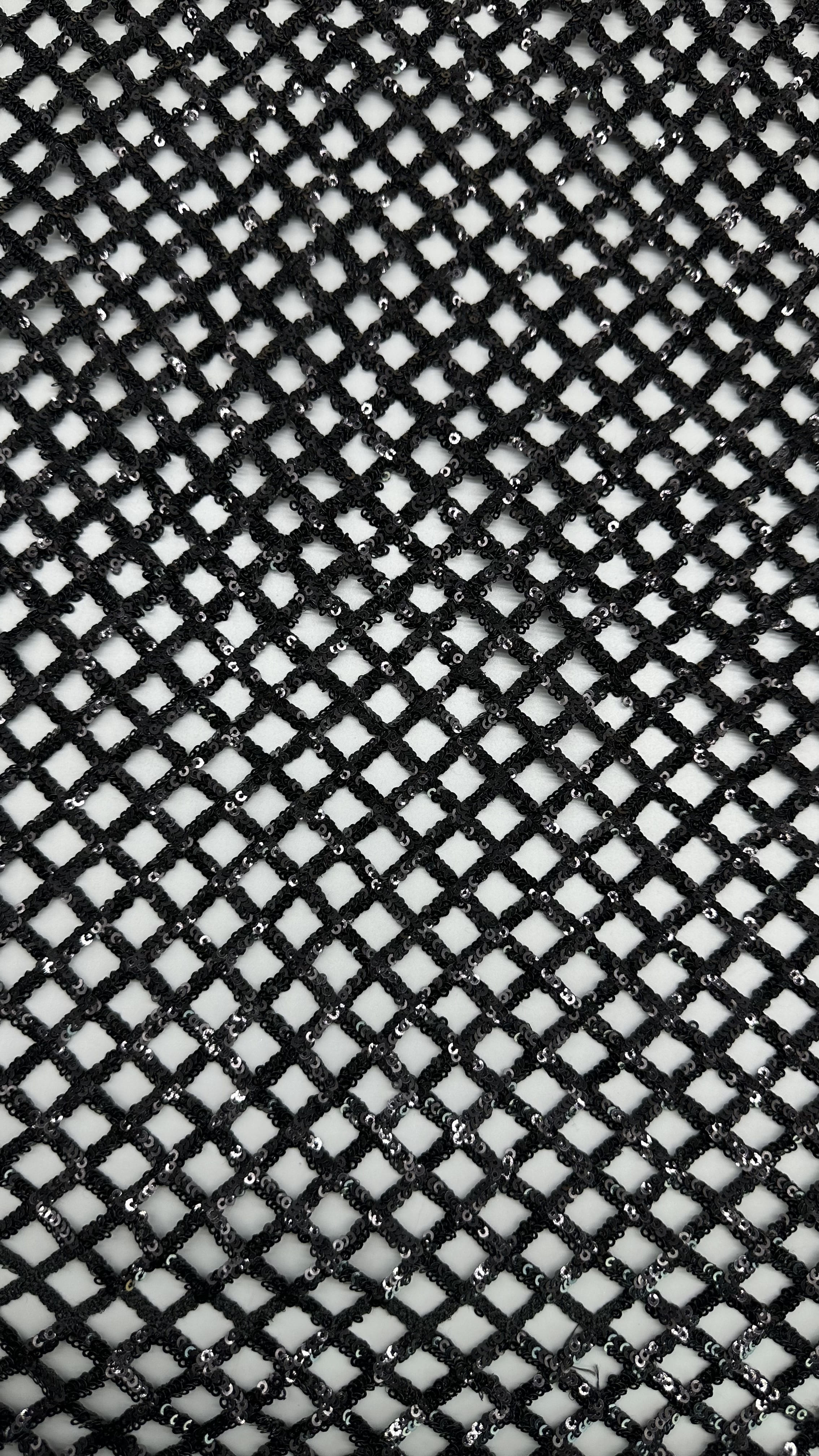 100% Polyester All Sequin Black Sequin Embrroidered Fabric Plaid For AW Season For Gowns