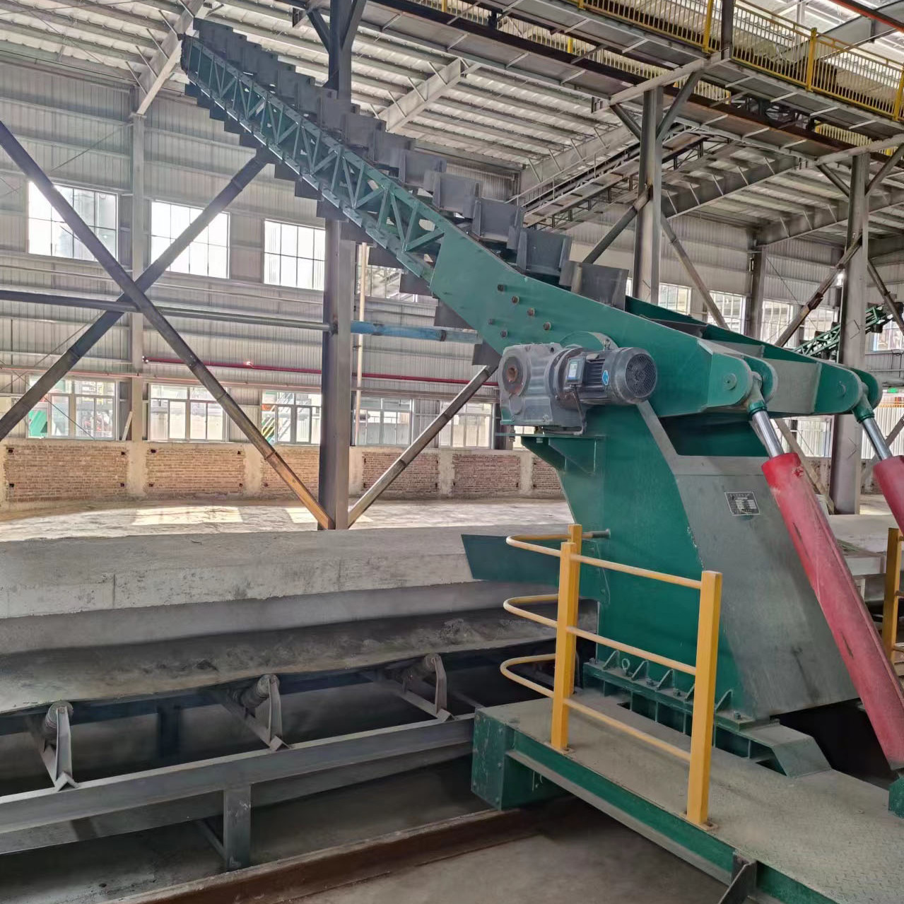 Capacity Fully Automated Clay Brick Making Machine With Multi Bucket Excavator