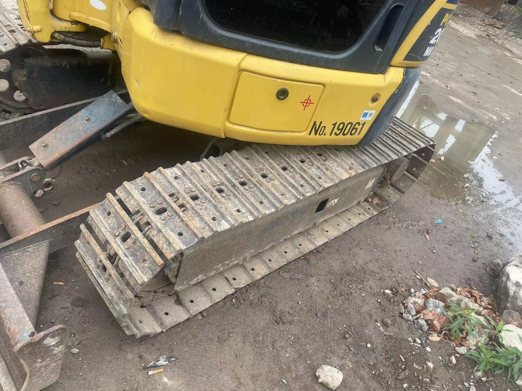 The best mini excavator Komatsu PC20 with cab small digger used machinery excavators mini mini small excavator