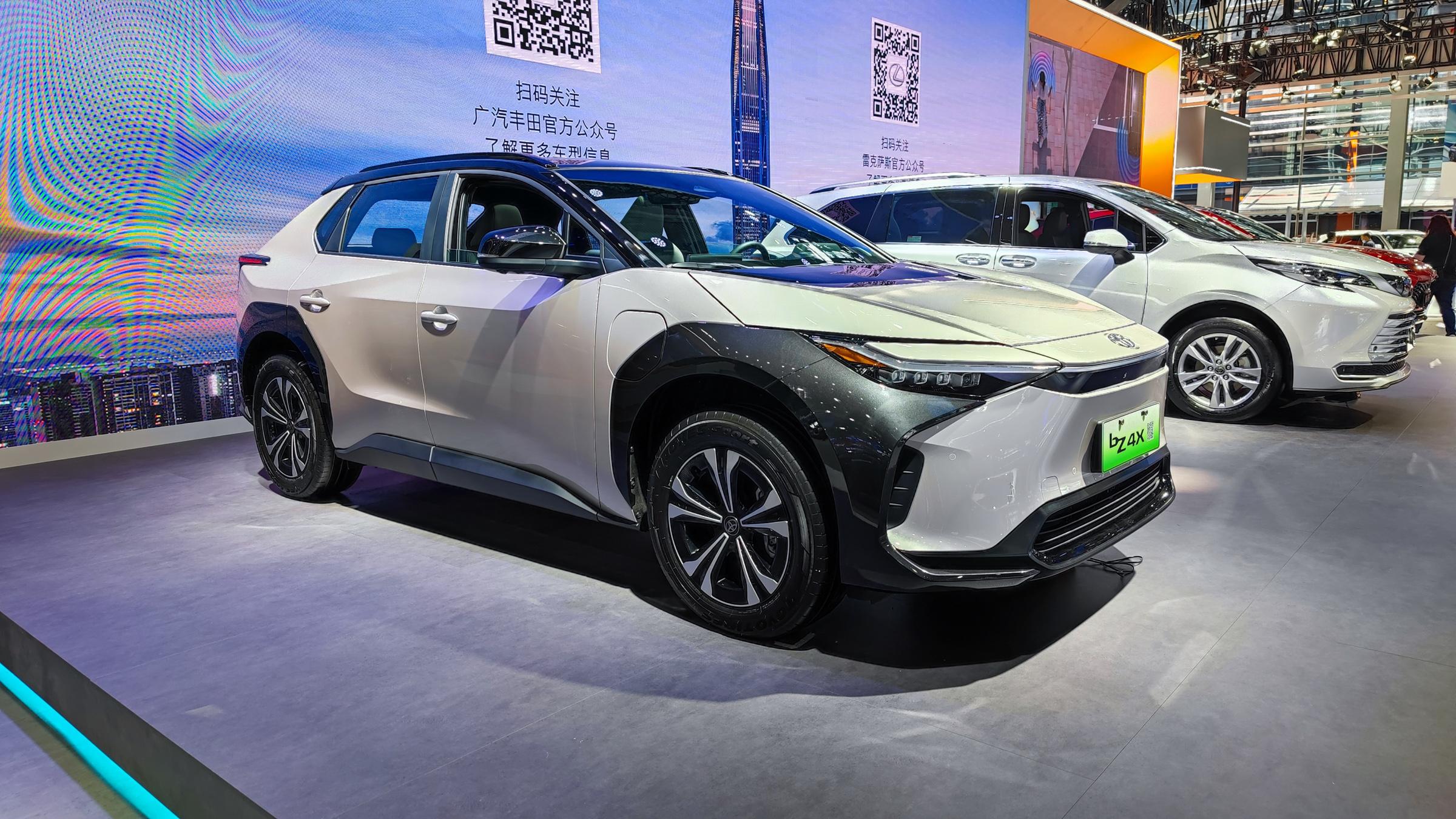 Energy Electric Cars 400-615 Km Endurance Midsize EV Car BZ4X Pro with 80KW Front Motor Power and 337NM Torque