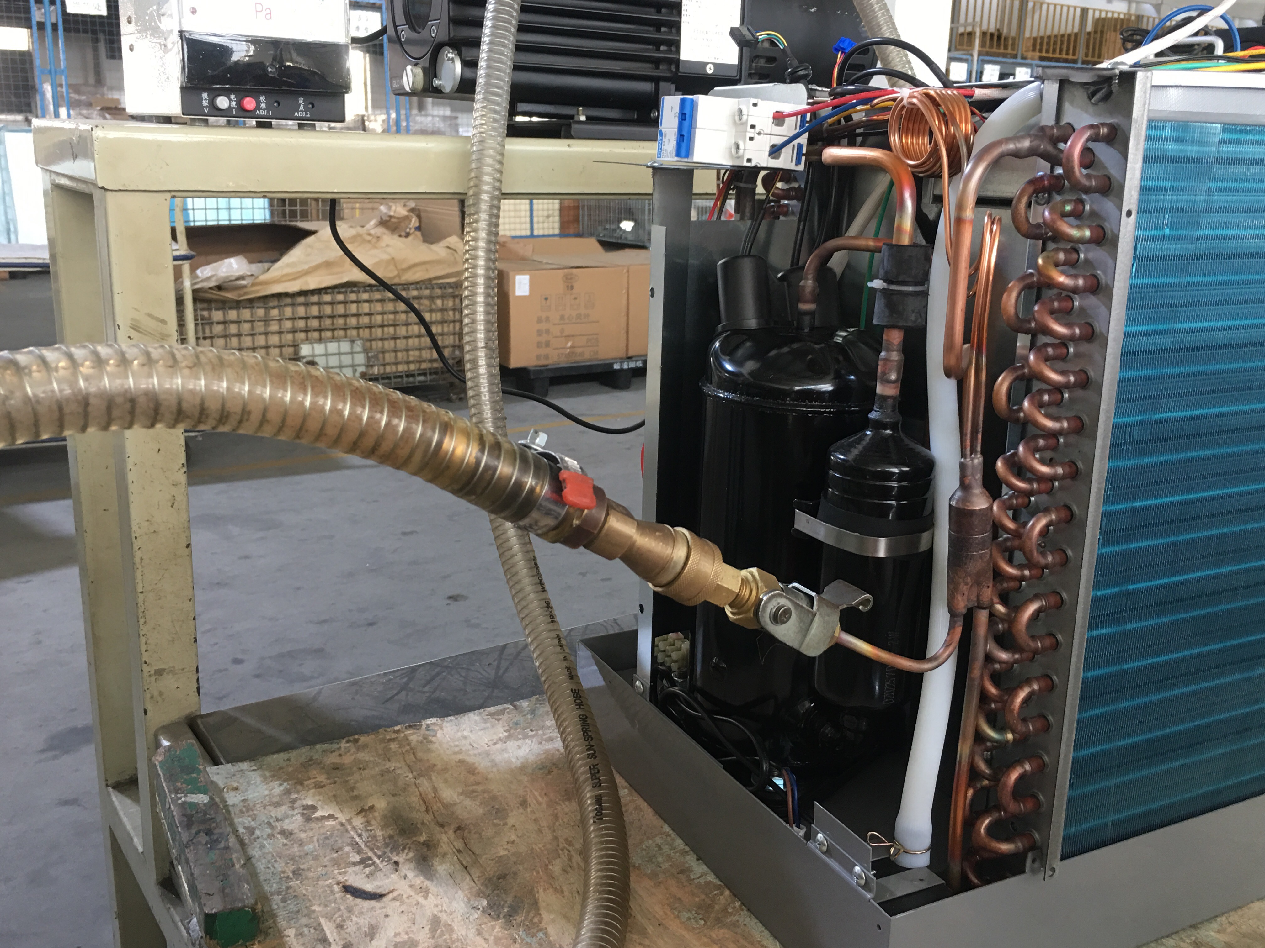 R22 R134A refrigerant recharge machine flammable refrigerant charging machine R32 R290 charging station