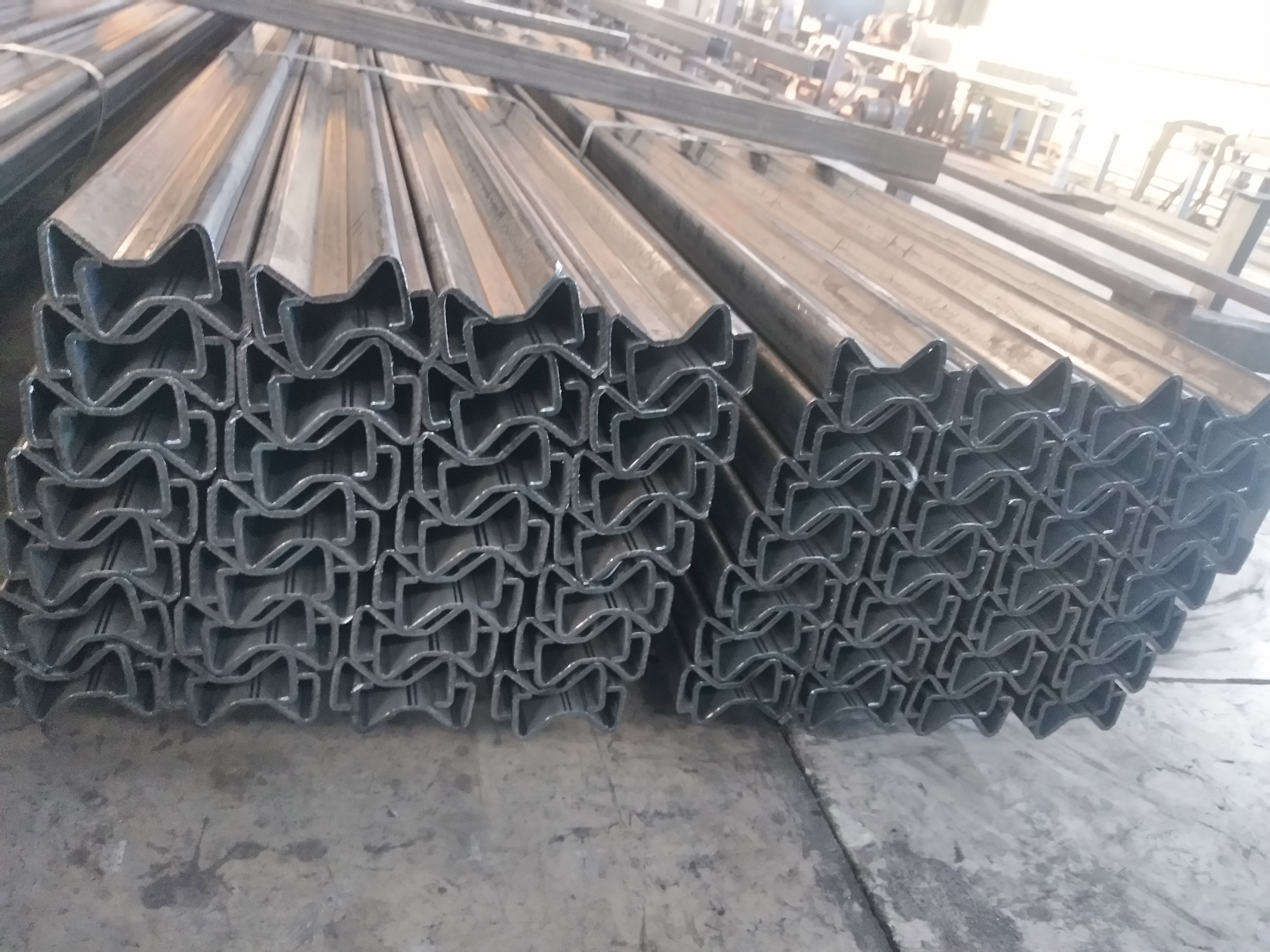 Roadway Safety Hot Dippe Galvanized Sigma Post Manufactured In For Highway Guardrail