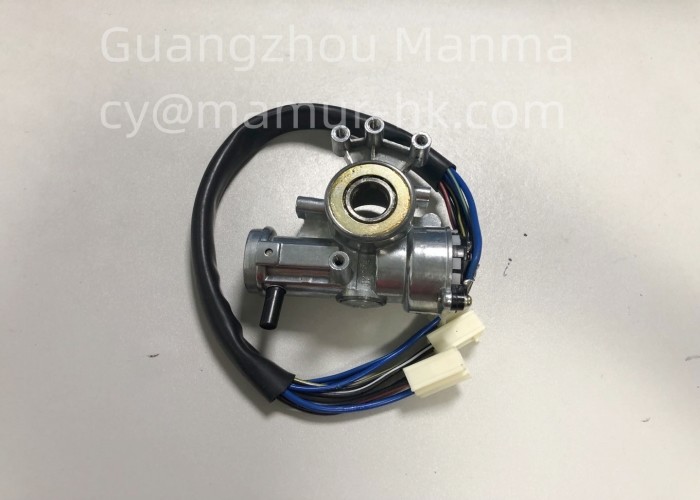 Car Lock Cylinder Set ISUZU Truck Parts For NKR JMC 8-97088277-0