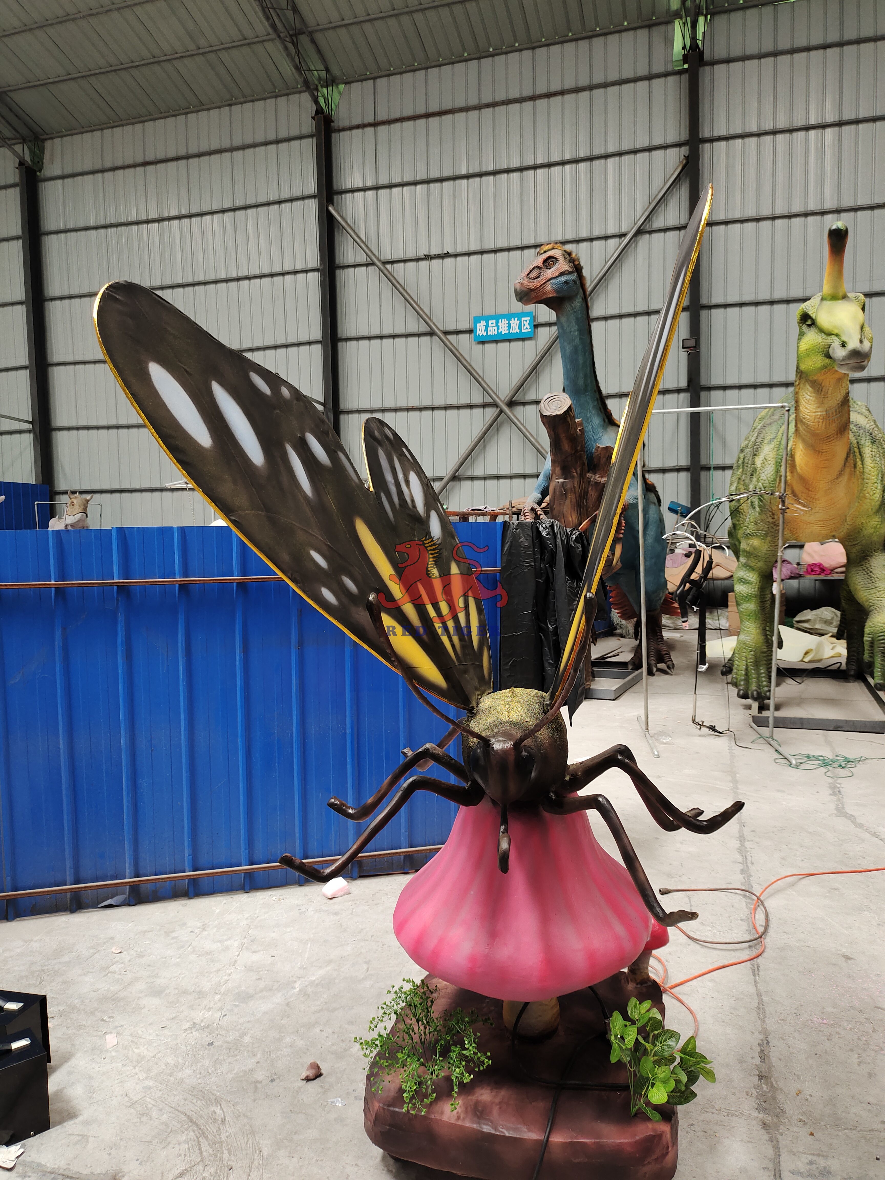 Waterproof Theme Park Realistic Animatronic Butterfly Insect Model For Business Activities