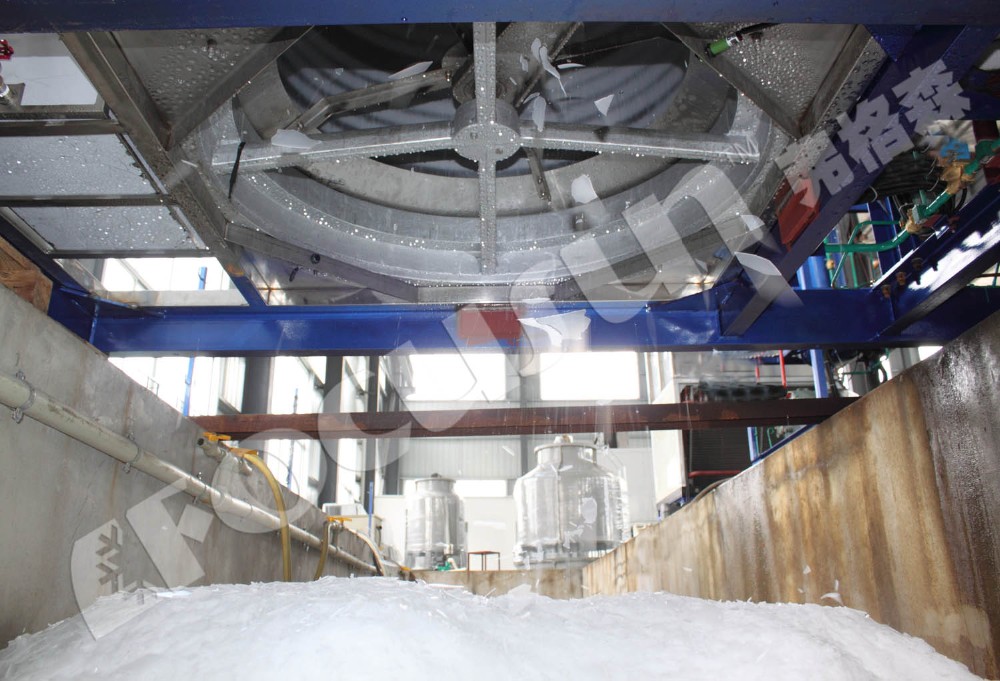2T Flake Ice Machine for Seafood and Fish Preservation at 25C Water Inlet Temperature