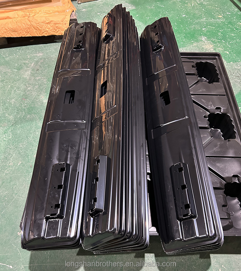 Large Vacuum Formed Water Tank made of Polycarbonate Material with Customized Logo Acceptable