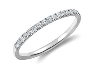 Wholesale Dainty 1.3mm 9k Silver Ring 925 Silver Material With 0.16Carat Moissanite from china suppliers