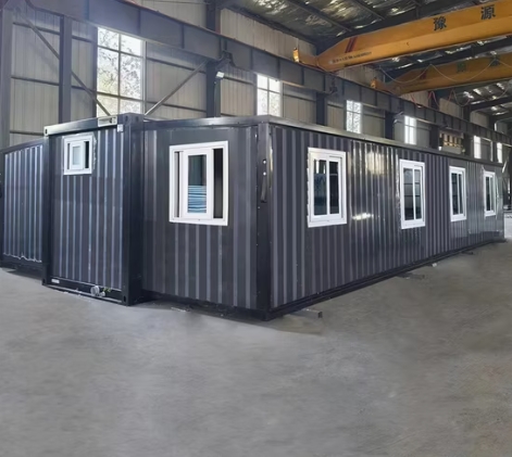 Customized 40 Feet Prefab Homes Mobile House Expandable Container House with 3 Bedrooms