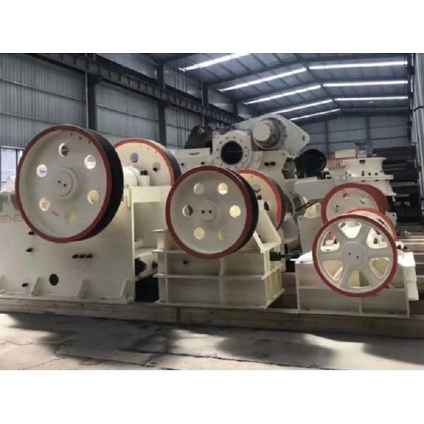 Primary Jaw Stone Crushing Equipment Iron Ore Crushing Equipment 2 - 6t/H Capacity