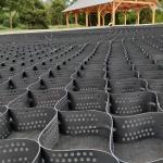 Oxidation Resistance Ground Grid Geocell For Road Construction 150mm 445mm